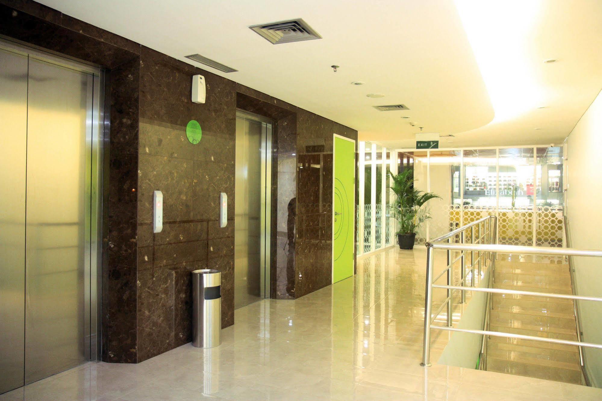 Zest Bogor By Swiss-Belhotel International Exterior foto